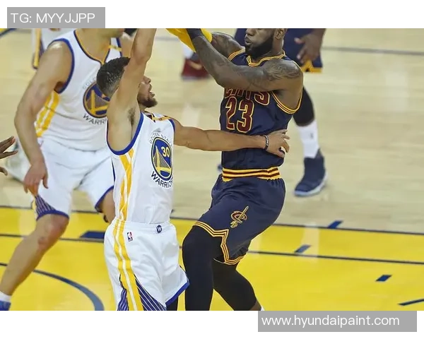 雷克索斯与波尔图对决分析战术布局及球员表现探讨 雷克索斯与波尔图对决分析战术布局及球员表现探讨