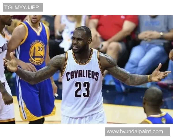 2016年NBA总决赛第四场勇士与骑士的巅峰对决回顾与精彩瞬间解析